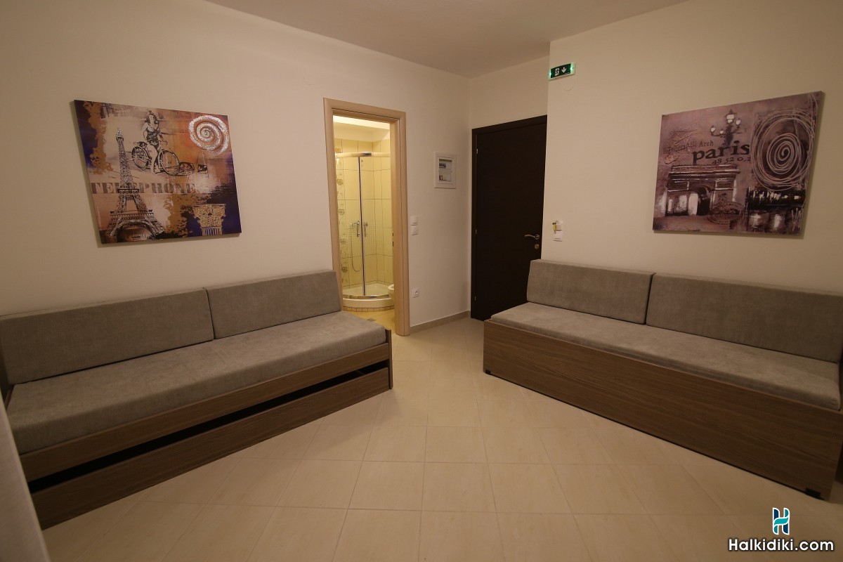 Antoniou Family Αpartments, Apartment No6