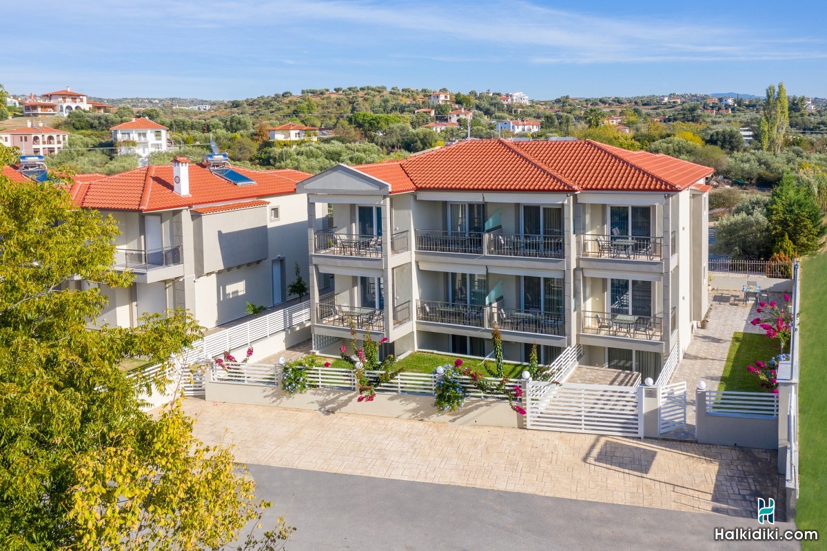 Luxury Living Annio, Εξωτερικές