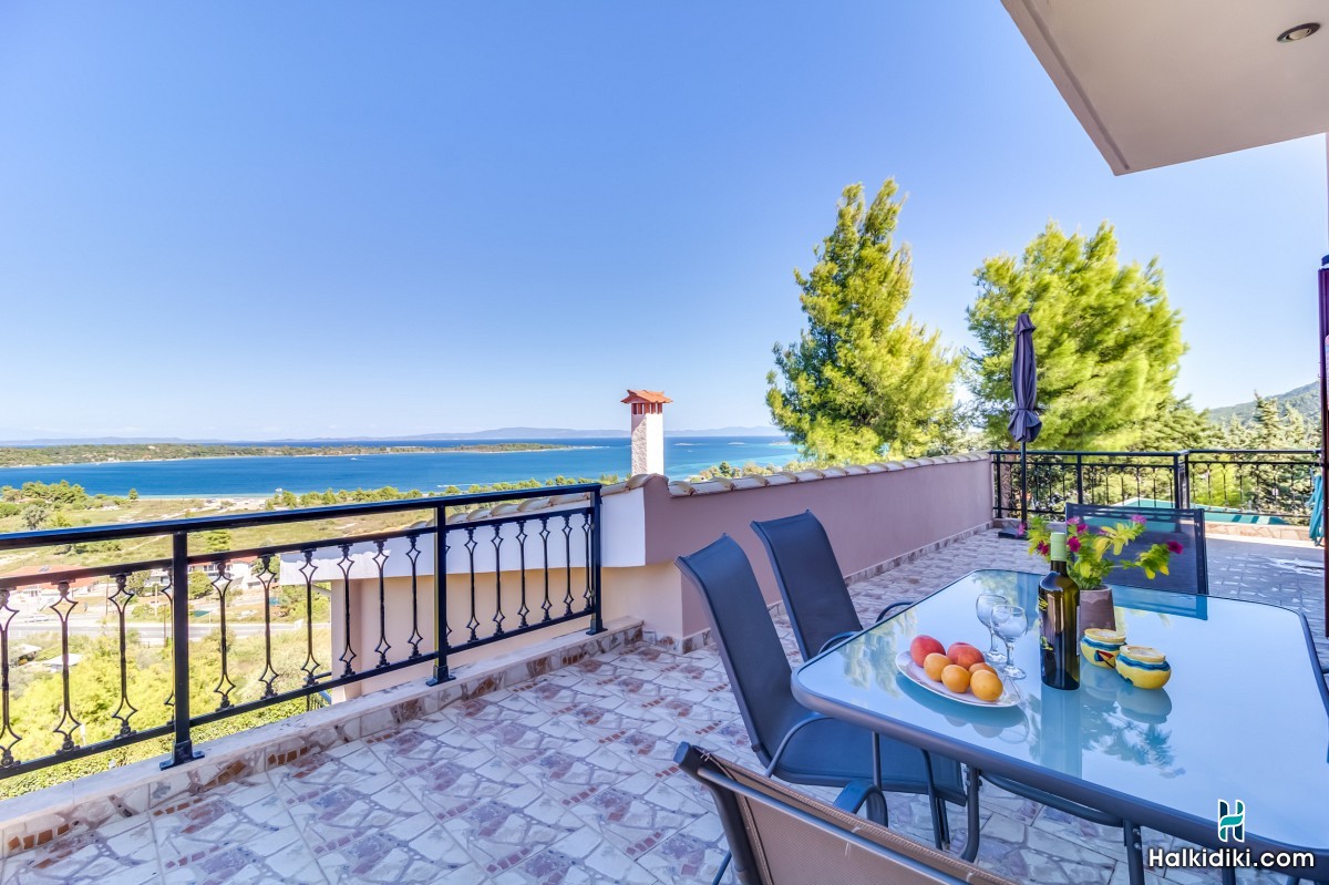 SeaView Villas, Poseidon